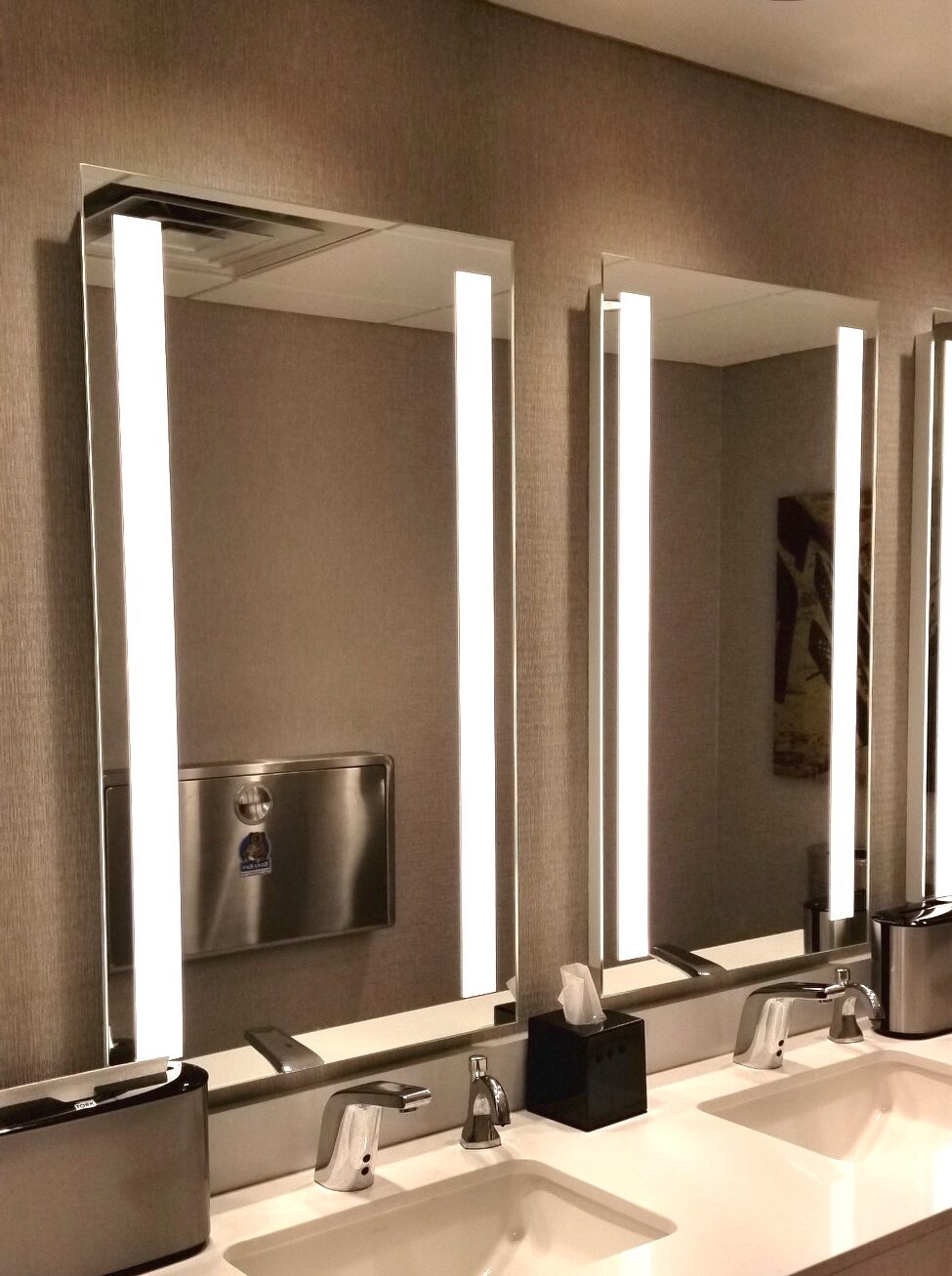 illuminated-mirrors-future-designs