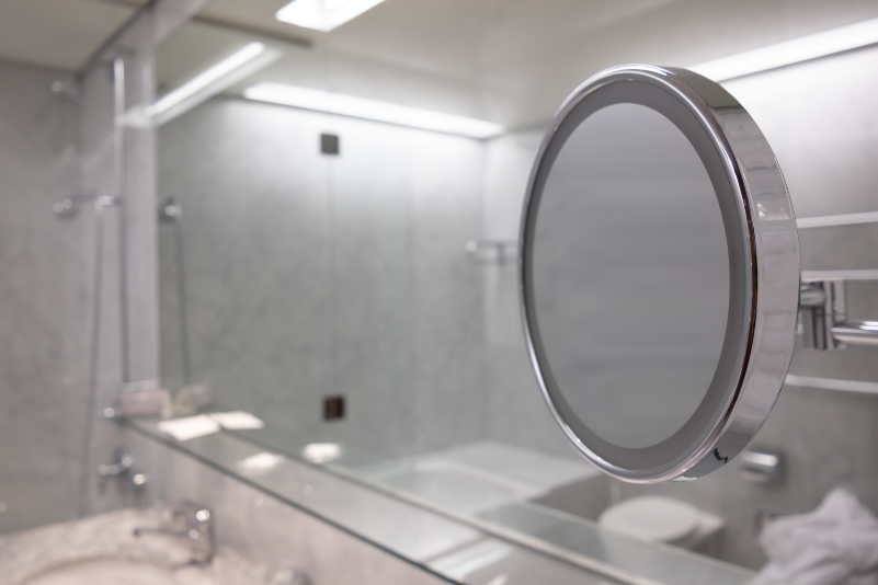 Energy-Efficient Lighting Solutions: How LED Illuminated Mirrors, Make a Difference